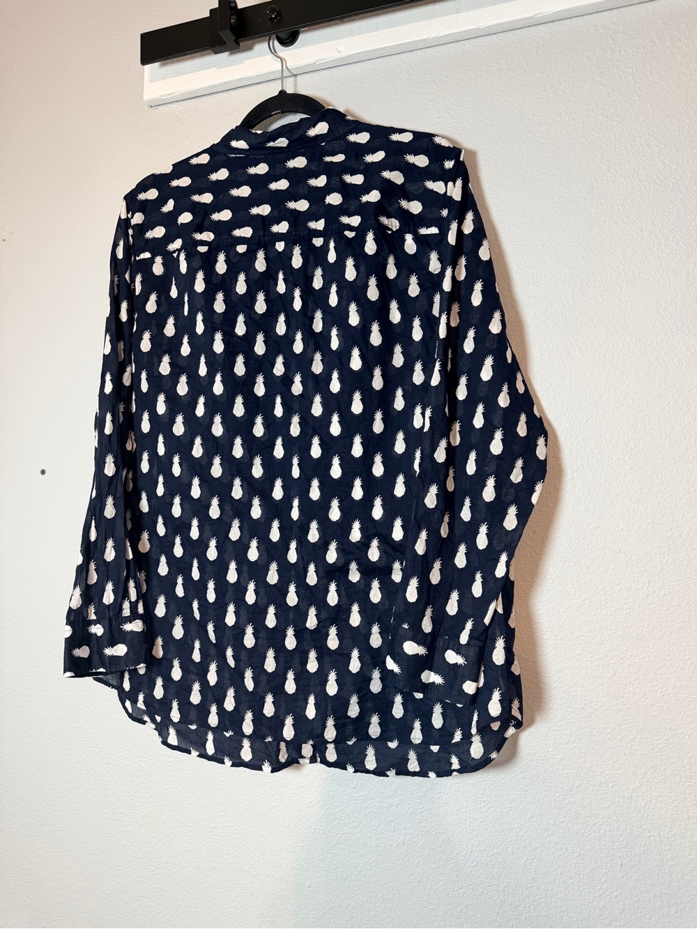 Talbots Women's Navy Blue Pineapple Print Button Up Shirt 1X Cotton Long Sleeve - Picture 4 of 8